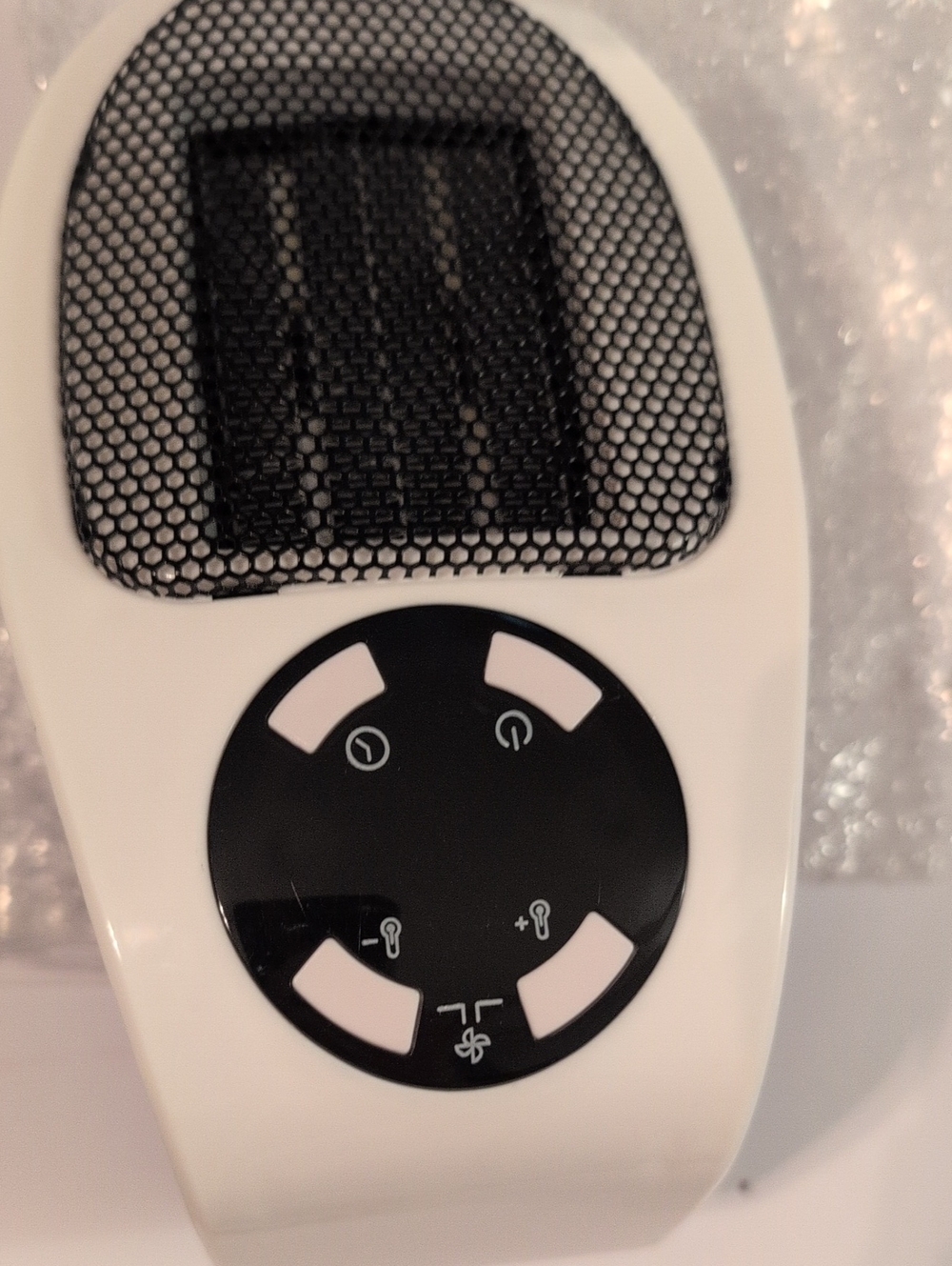 Compact Portable Heater Plug-in 7 Inch - Picture 6 of 8